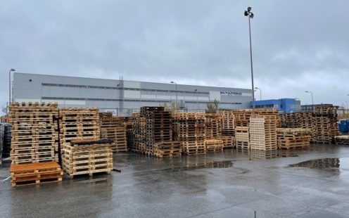 Repaired wooden pallets | Pipelife